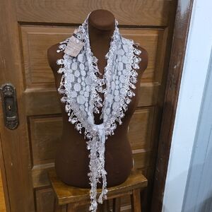 Elegant Lace Scarf in Silver